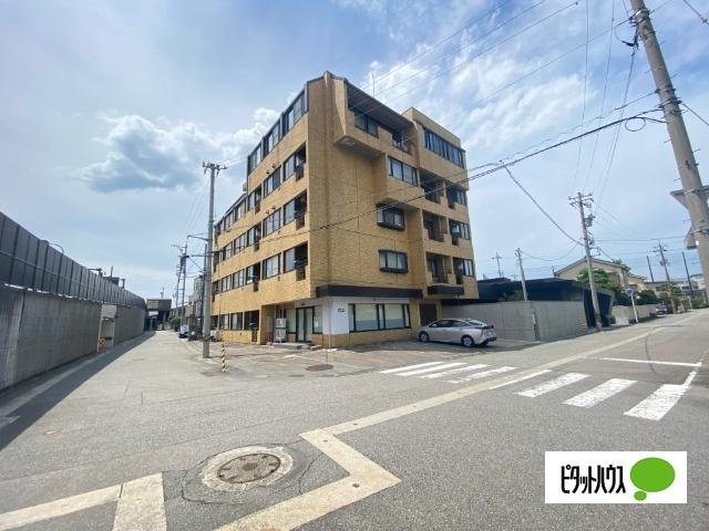 シャトー安野屋（302） 外観