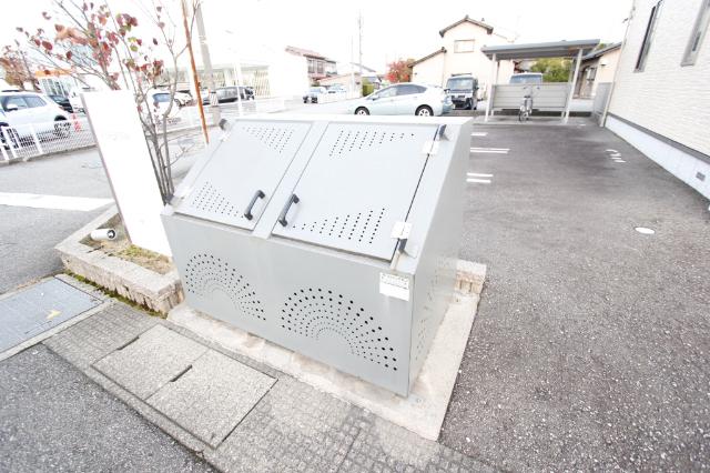 エクラージュ ゾーン（102） 共有部分