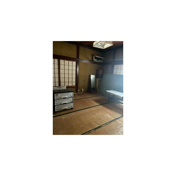 富山県富山市中大久保