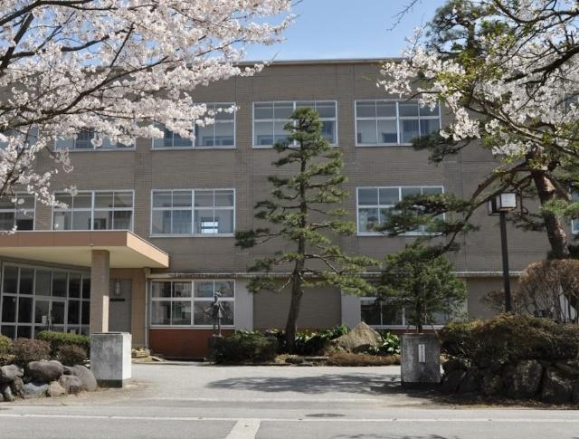 富山県立上市高校