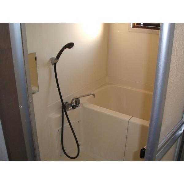 ロイヤルプリンスコハマビル（201） バス／シャワー