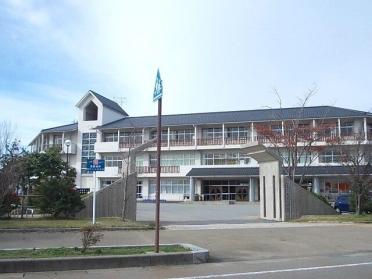 井上小学校：650m