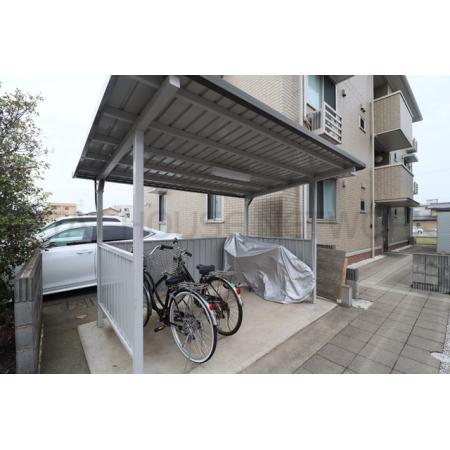 駐輪場