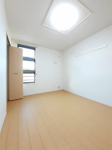 ジョイ（201） 室内