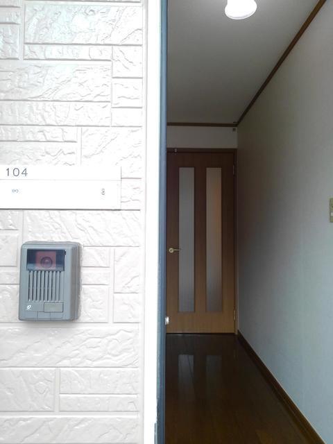 トゥインクル（104） 玄関