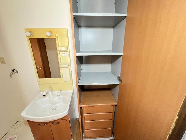 アクアス今江 収納
