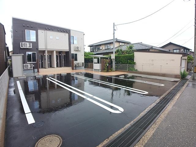 リノテラス（202） 駐車場