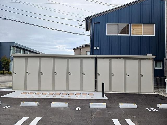 ヒカルサ金沢畝田東Ⅱ（103） 駐車場