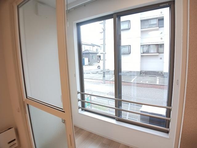 ヒカルサ金沢畝田東Ⅰ（102） 収納
