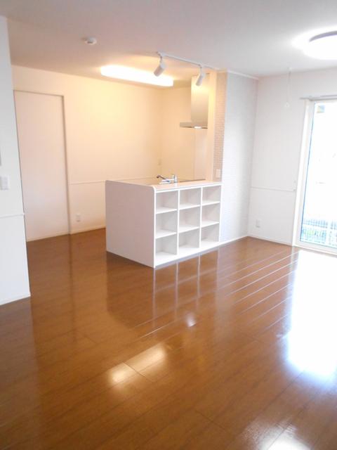Casa･Ferio鳳（ｶｰｻﾌｪﾘｵ　ｵｵﾄﾘ）（101） 部屋画像
