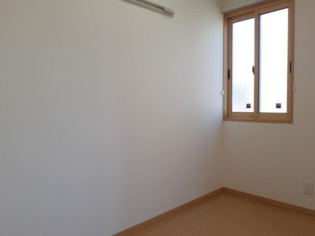 ヴィレンテ大領（103） 部屋画像