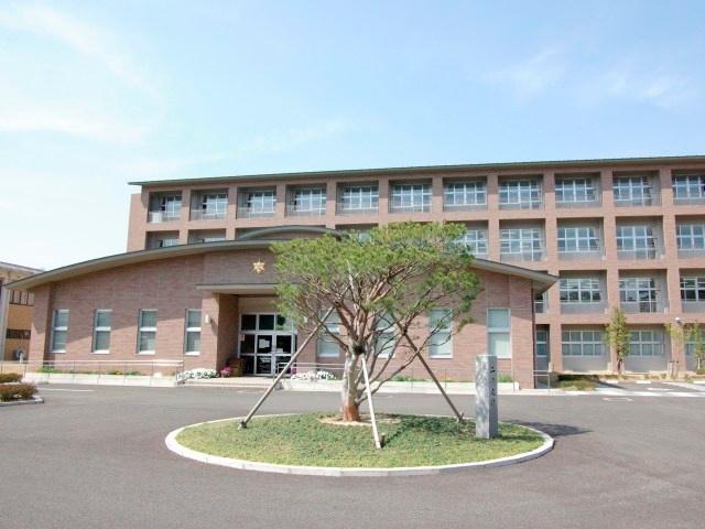 石川県立小松高校：1546m
