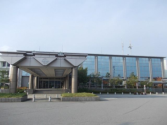 津幡町役場：2700m