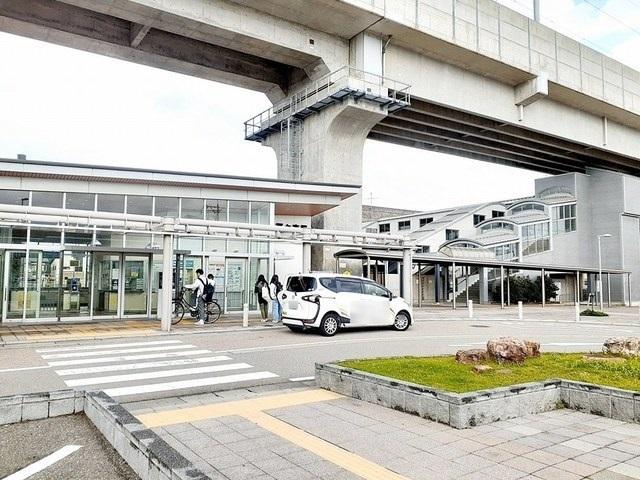 IRいしかわ線野々市駅：1000m