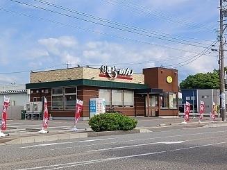 ８番らーめん 松任駅北口店：900m