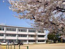 小松市立串小学校：1643m