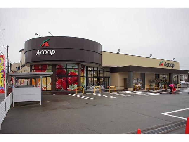 Aコープ桔梗山代店：579m