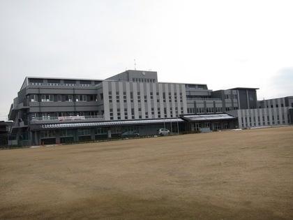 小松市立御幸中学校：2215m