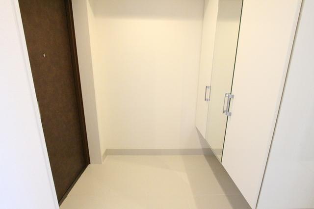 やわらぎ金沢　1206号室（1206） 玄関