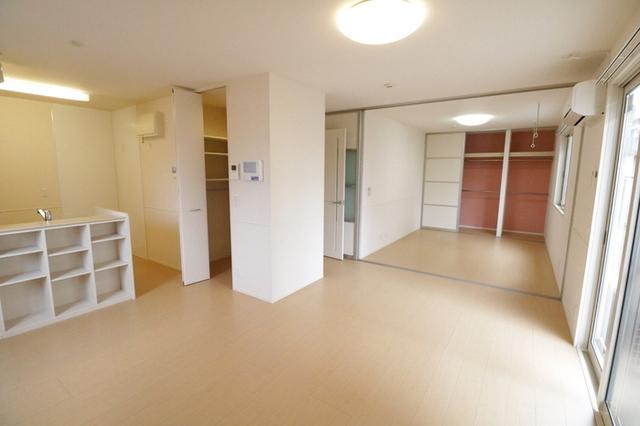 Ｌｕｃｅｒｅ(ﾙﾁｪｰﾚ)（102） 部屋画像