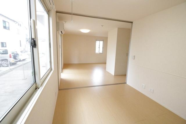 Ｌｕｃｅｒｅ(ﾙﾁｪｰﾚ)（102） 部屋画像
