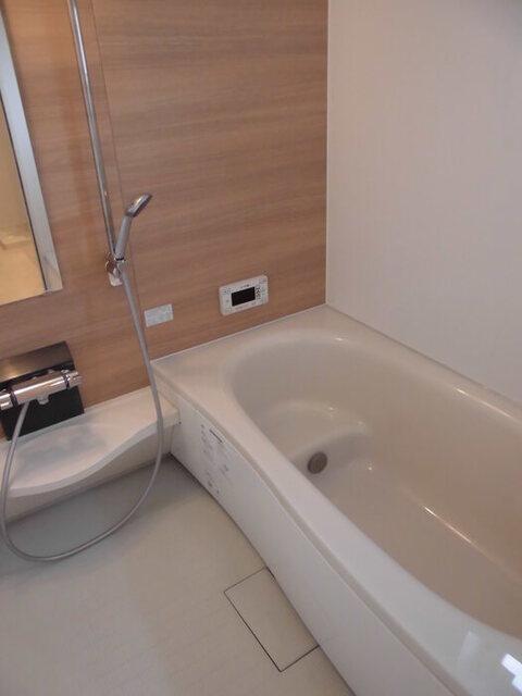 ＩＶＥＲ（アイバー）（101） 部屋画像