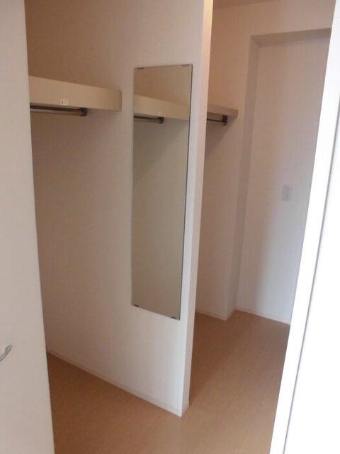 ＩＶＥＲ（アイバー）（101） 部屋画像