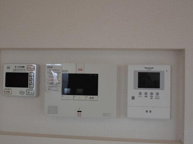 ＩＶＥＲ（アイバー）（101） 部屋画像