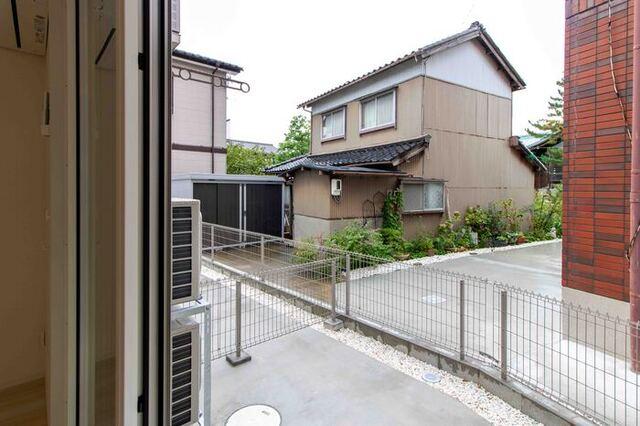 ロイヤルウエスト若宮（101） 部屋画像