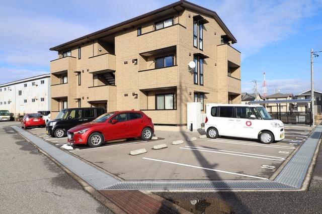 パルコスカーラ（102） 駐車場
