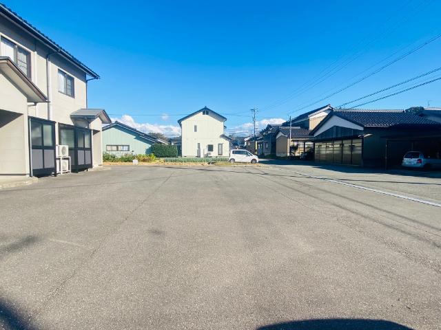 TK21（205） 駐車場