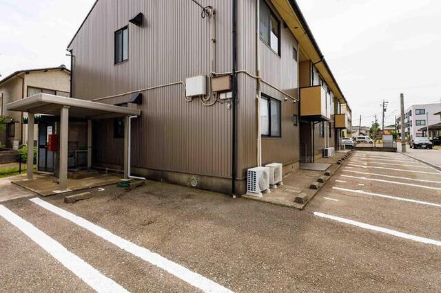 セジュール・ノヴァ（205） 駐車場