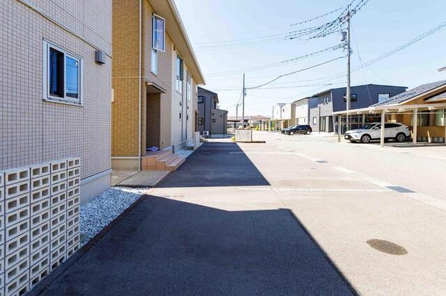 リリーＫ　A棟（Ⅲ） 駐車場