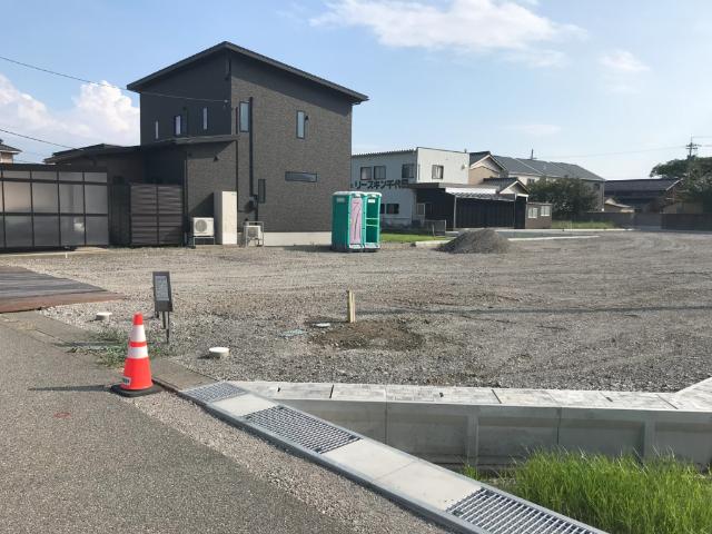 角地・宅地⑤号地造成工事中