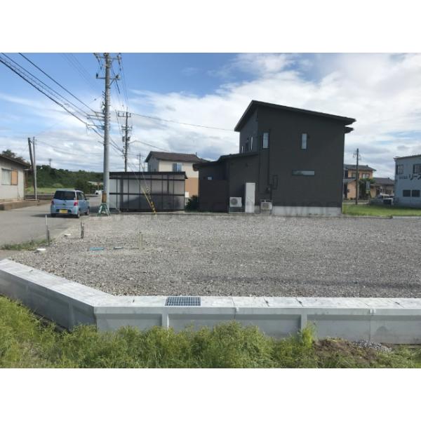 角地・宅地⑤号地造成工事中