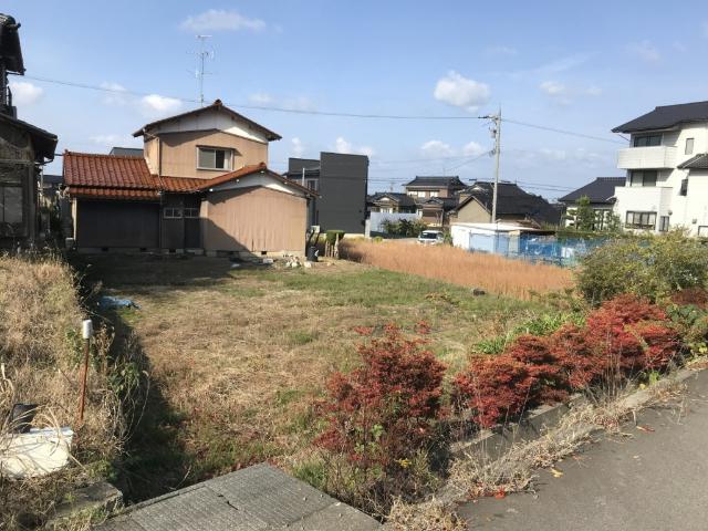 小松市蓮代寺町の中古物件 外観