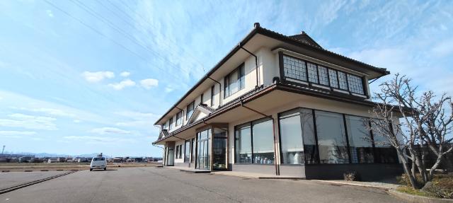 小松市御館町売り住宅付き店舗 外観
