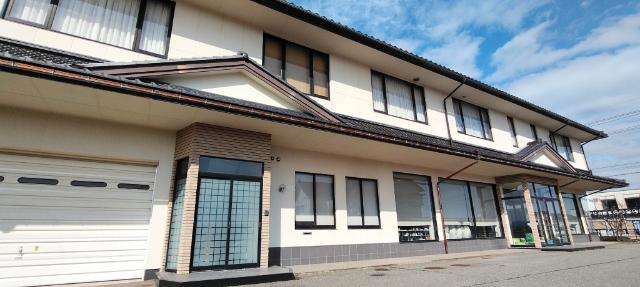 小松市御館町売り住宅付き店舗 土地画像