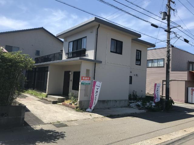小松市希望丘の中古物件 外観