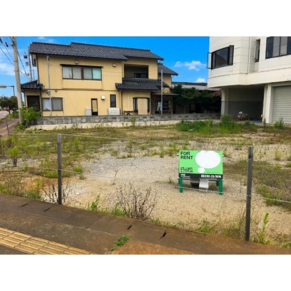 石川県小松市城南町