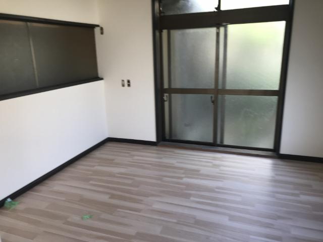 小松市安宅町の平屋物件 リビング