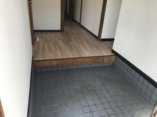 小松市安宅町の平屋物件 玄関