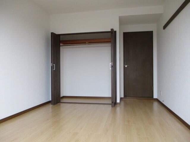 オーシャンビュー壱番館（1302） 部屋画像
