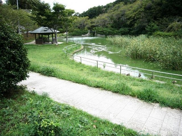 松ケ丘第二緑地：579m