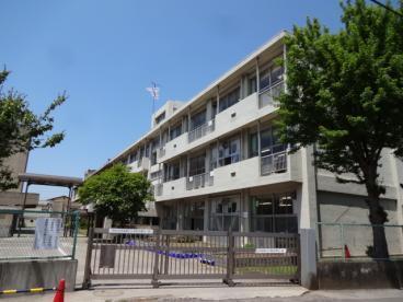 千葉市立寒川小学校：901m