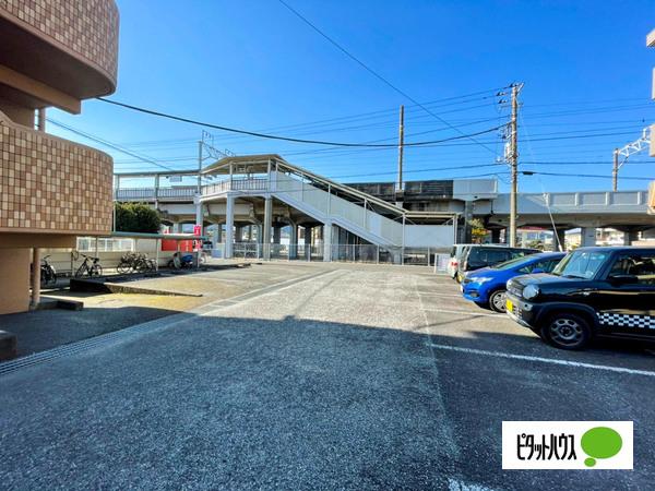 グレイス壱番館（402） 駐車場