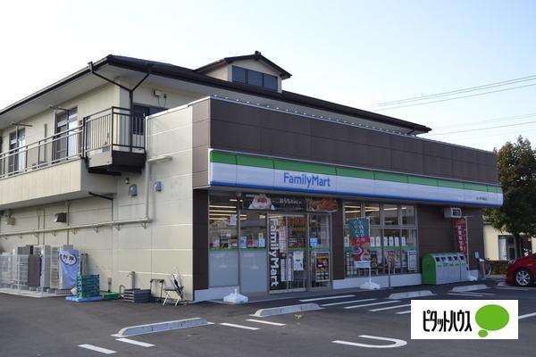 ファミリーマート富士増川新町店：213m