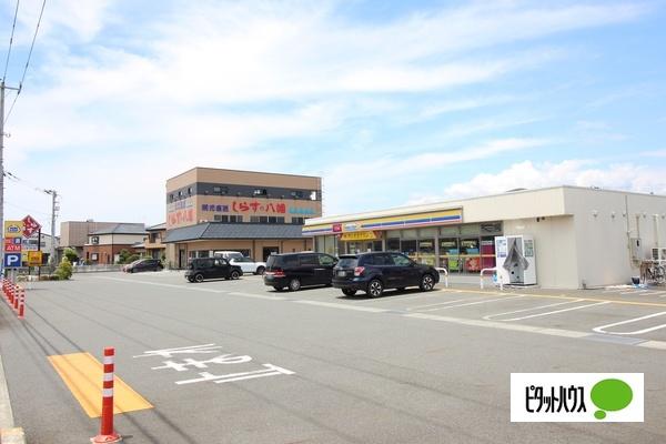 ミニストップ富士田子の浦店：1027m