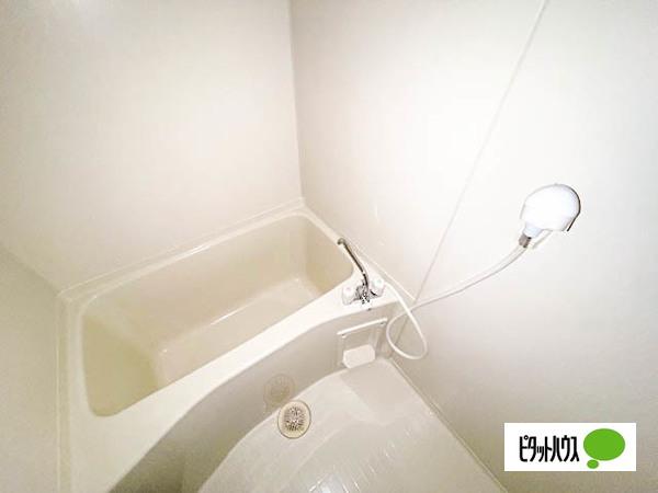 フローラ青葉（103） 部屋画像