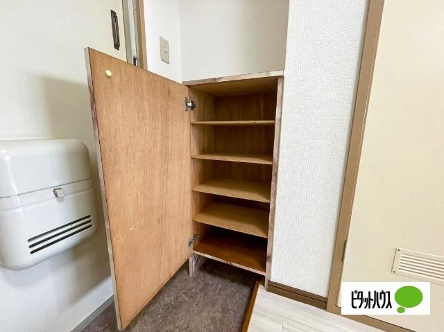 D'sマンション（605） 玄関